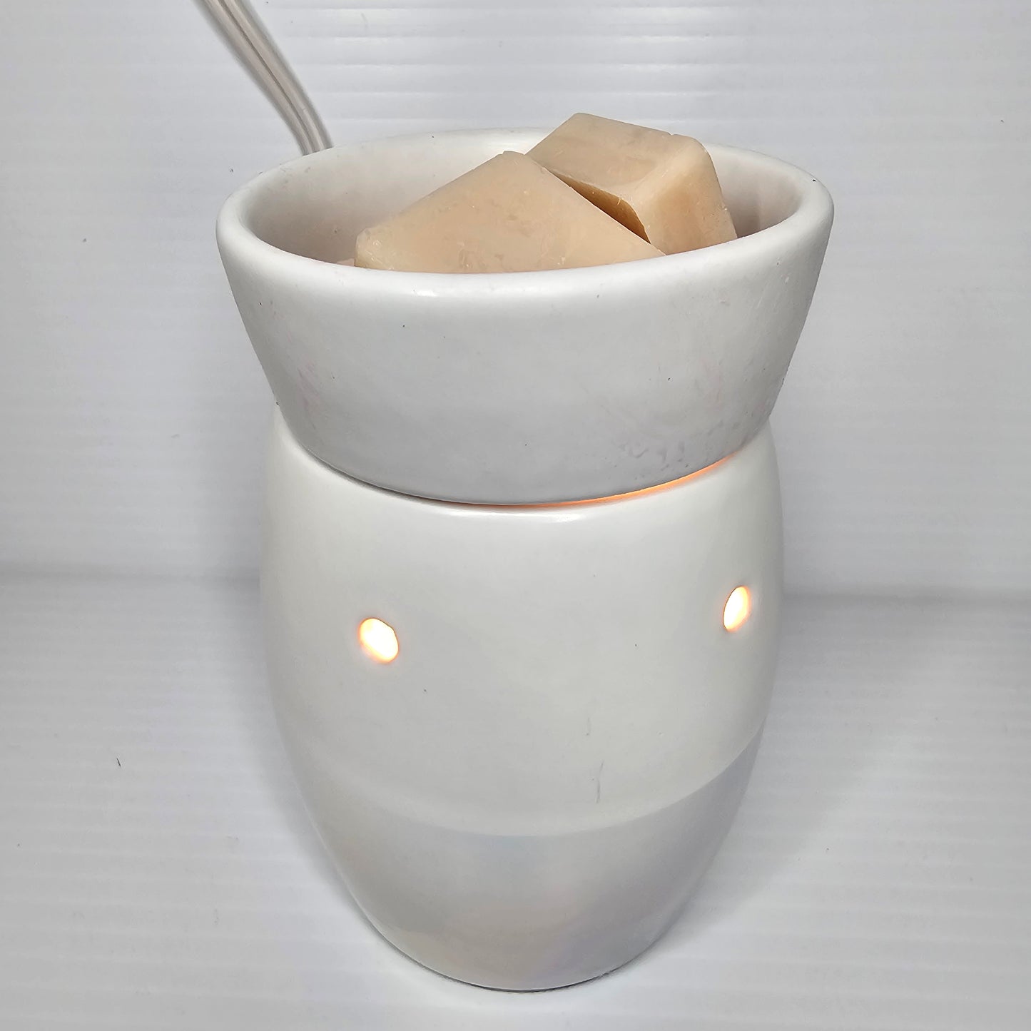 Iridescent Illumination Wax Warmer