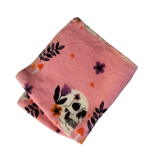 Individual Paperless Towels - Pink Skulls