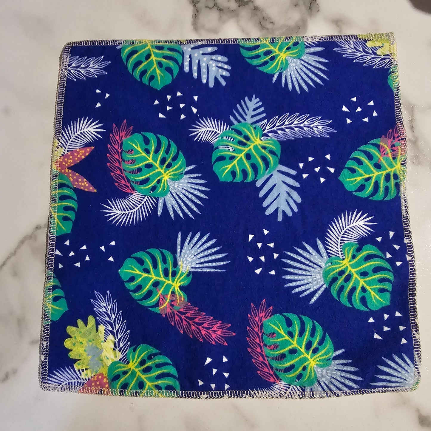 Individual Paperless Towel - Tropical Vaca Print